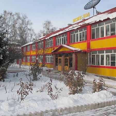 Otel Issyk-Kul Karakol Kültér fotó