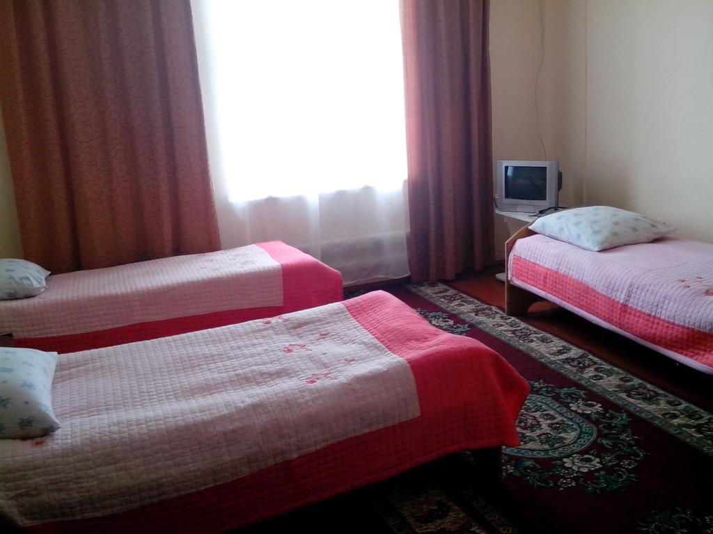 Otel Issyk-Kul Karakol Kültér fotó