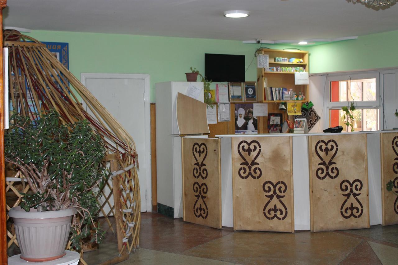 Otel Issyk-Kul Karakol Kültér fotó